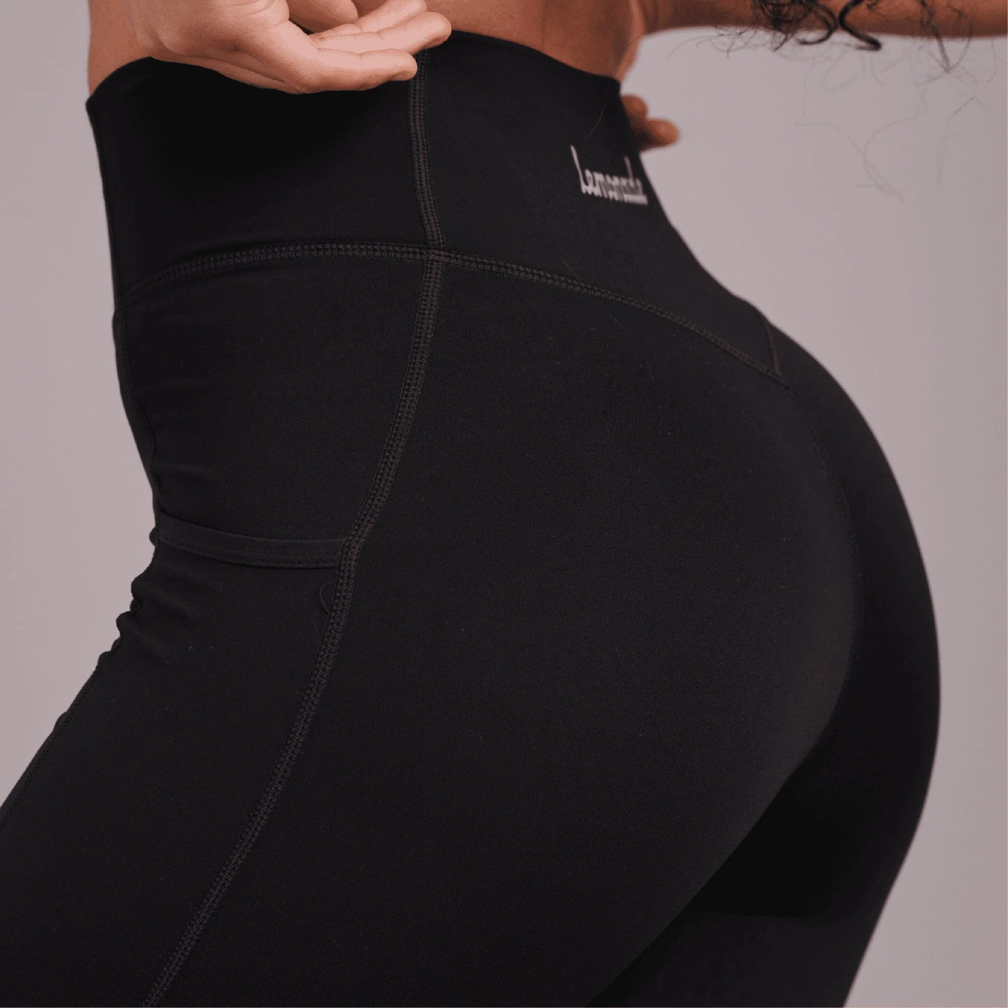 High Waisted Legging - Black - Image 8